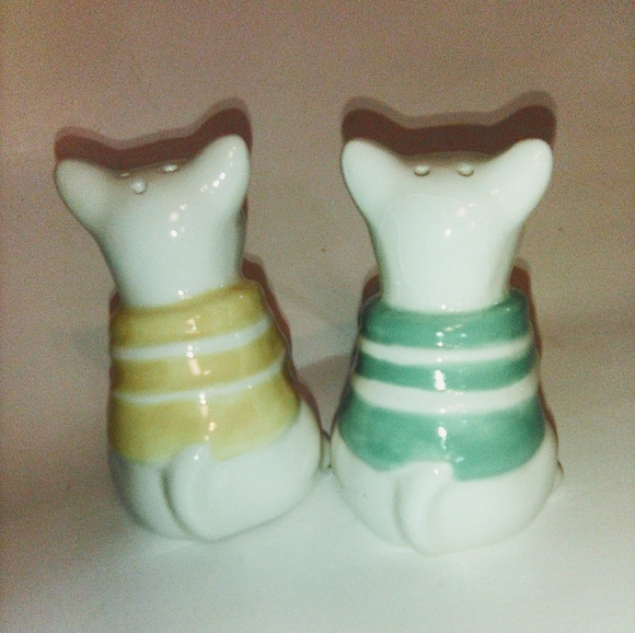 Dog Salt and Pepper with Striped Shirts Yellow/ Green - Picture 4 of 7